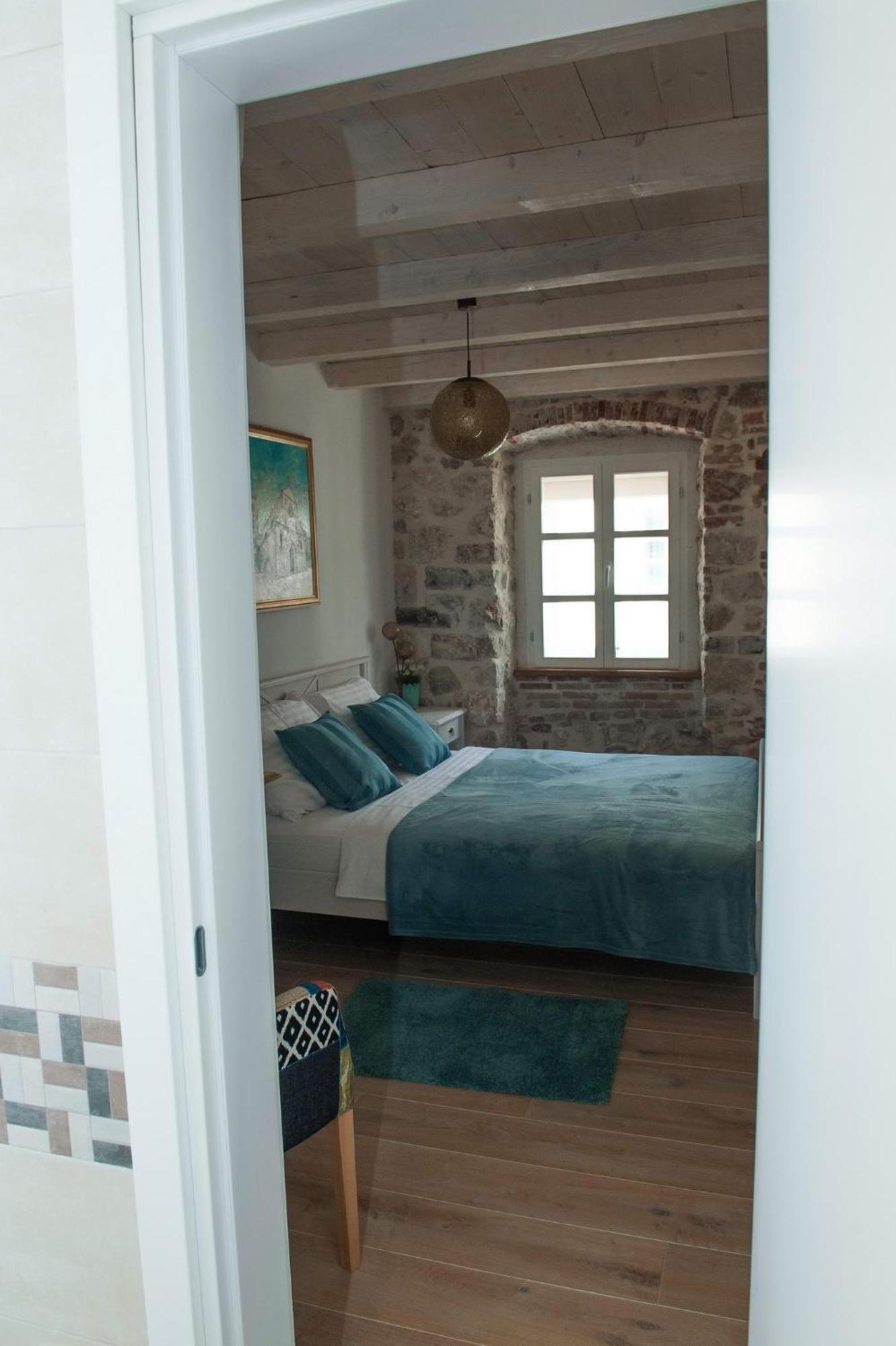 Sobe Bile Bed & Breakfast Pag Town Room photo