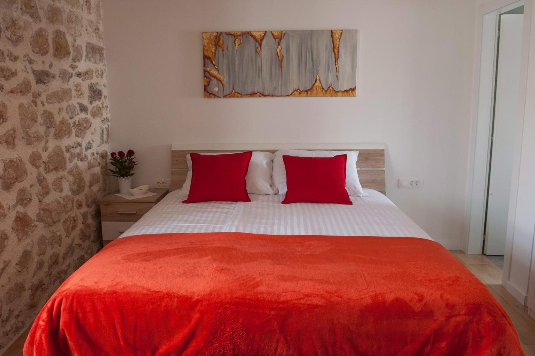 Sobe Bile Bed & Breakfast Pag Town Room photo